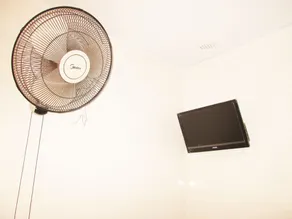 New Shanghai Guest House - Image 3