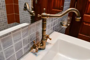 Decale Jewel Stone Hotel - Image 5