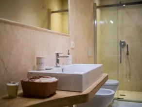 Attractive Holiday Home in Cortona with Swimming Pool - Image 3