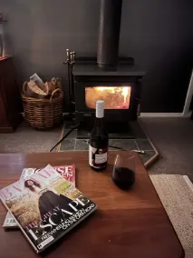 Pet friendly beach cottage in Victoria - Image 2