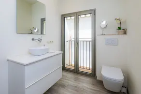 Can Garbeta: Modern House with Patio, Wi-Fi & Air Conditioning – Ideal for Families - Image 4