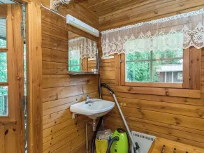 Keskimökki by Interhome - Image 5