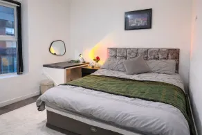 MCRShared House-Big Bedroom Sleeps 3 - Image 4