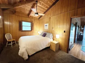 Bedrooms 4, Bathrooms 2, Sleeps 10 - Image 5