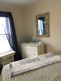 Pet Friendly-Steps from All-Harbor View Apt Heart of Boothbay Harbor's Downtown. - Image 5