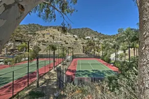 Gorgeous Oceanfront villa with panoramic views - Image 4