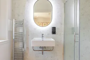 JOIVY Grove House Hotel - Image 4