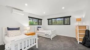 Narani Rise - contemporary coastal with free WIFI - Image 5