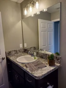 Nice 3 Bedroom, 2 Bath Home, Sleeps 6 w/golf cart - Image 3