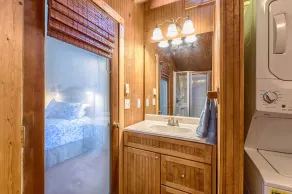 Mirror Lake Red Door Guest House-On Mirror Lake und 1. 2 Meilen von der Main Street! - Image 2