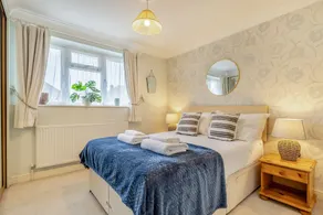 Cornerways by Bloom Stays - family home in City centre, ideal for exploring Canterbury - Image 5