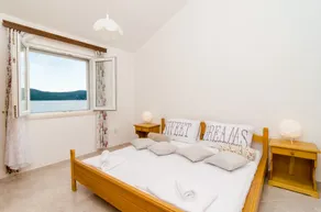 Mediterranean Holiday House near Dubrovnik with direct sea access - Image 5