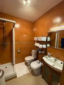 VILLA LAURA (6Pers.) Lloret de Mar I Privater Pool - Image 3