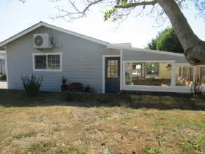 Coastal Country Home in Cleone - walking distance to beach, trails and park - Image 4
