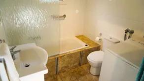 No 96 Holiday House Kurnell - Image 3