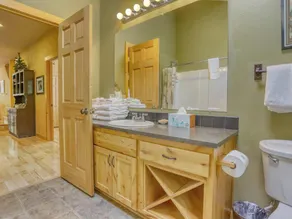 Salmon River Chalet - Meredith Lodging - Image 5