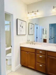 Wine country retreat within walking distance of restaurants, wineries and more - Image 3