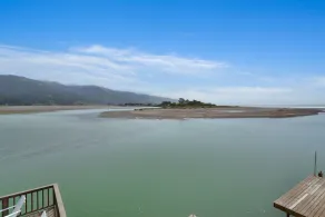 Bolinas Beach Home - Over the water with spectacular views - Image 4