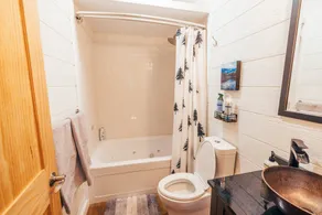 Coastal Waterfront Retreat with Sauna, Kayaks & Fire Pit, Freeport, Near LL Bean - Image 3