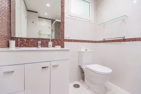 Luxury first line apartment in El Beril Playa del Duque PD1 - Image 4