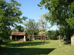 Serbian Village Farmhouse - Image 2