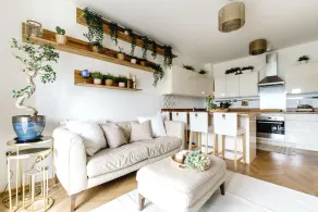 Riverfront Flat - Image 3