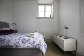 Comfort for 4 guests in Liverpool - Image 4