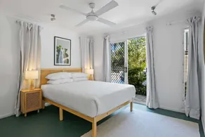 Urban Apartment in the Heart of Paddington - Image 4