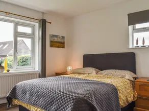 2 chambres à coucher à Steyning - Image 5