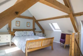 One-bedroom Cottage in Llangollen, No Deposit - Image 4