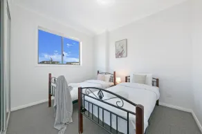 KozyGuru | Wentworthville | 2 Bed Cosy Apt - Image 4