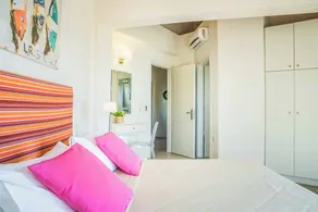 Kaminia Beach Villa - Image 3