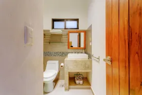 Experience Tulum’s laidback yet vibrant lifestyle in this cozy apartment - Image 3