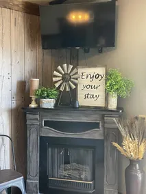 Dighton Inn - Image 2