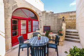 Gozo, casa de campo adosada con terrazas soleadas y acceso gratuito a internet. - Image 5
