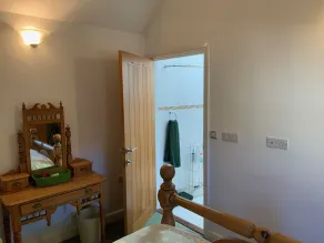 Newly Refurbished, old Bull Pen cottage near Lewes East Sussex - Image 5