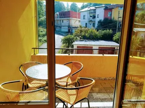 Cheerful 7 bedroomed floor, own kitchen and Bathroom - Image 5