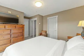 Sooke Oceanside Townhouse - Image 4