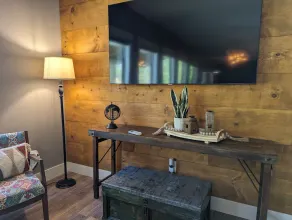 Restful cottage close to antique shopping and mountain biking - Image 3