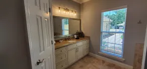 AUTUMN ESCAPE ON THE COAST ~Sleeps 25/7 baths~Private Pool/Spa & Pickleball Pets - Image 2