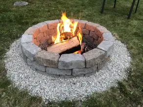 The Round Pond Getaway. Screened Porch · Fire Pit · Walk to Harbor - Image 3