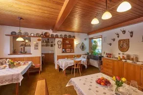 Comfortable three-room vacation apartment with kitchen and south-facing balcony - Image 4
