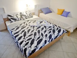 Apartment for 2-3 persons directly on the beach - Image 4
