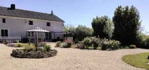 18ème siècle ferme rénovée située dans un hameau tranquille de l'agriculture - Image 4