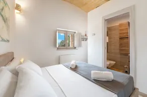 Trullo with salt pool, sea view, BC. WiFi, 4 km from the sea, 4 km from Ostuni - Image 2