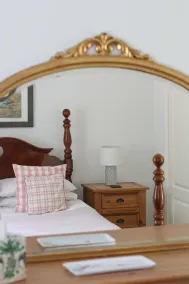 Charming Bungalow with countryside views, close to the South West Coast Path. - Image 4