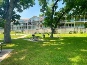 River City Resorts: WW L101 *Guadalupe River, Free Tubes with Rental* - Image 5