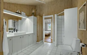 Beach front home in Thisted with sauna - Image 5