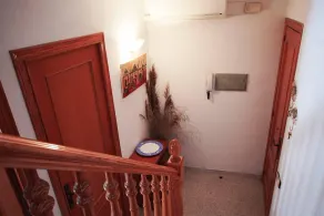 Beautiful duplex with sea and mountain views - Image 3