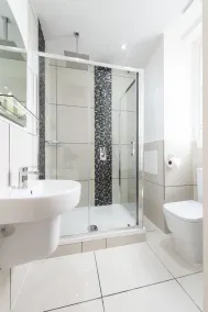 Grosvenor Suites - Image 3
